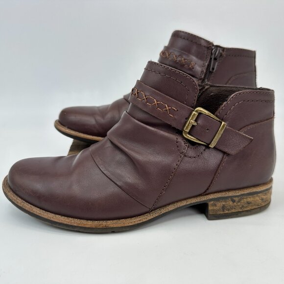 EARTH ORIGINS Abby Leather Ankle Boots Size 8.5M Walnut Brown Zip Side Buckle - Picture 10 of 10